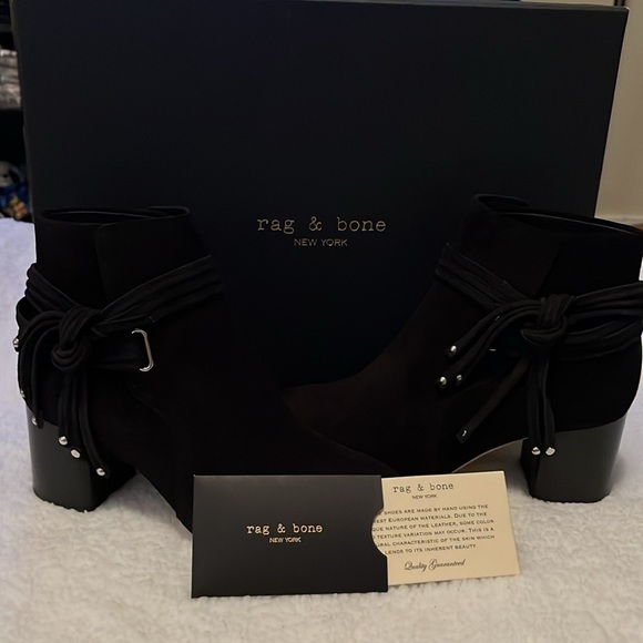 NWT Rag and Bone Dalia II Black Suede Boot Size 8.5 New In Box with dust bag. - Picture 4 of 11